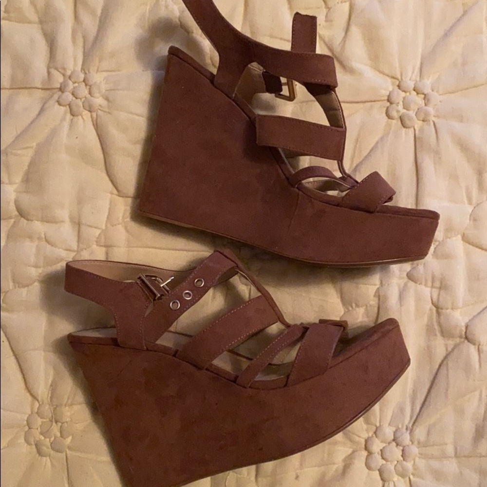 express wedges